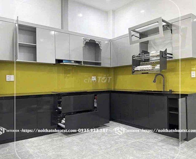 Thiết kế thi công tủ bếp trọn gói từ A-Z 4 Tủ bếp cổ điển