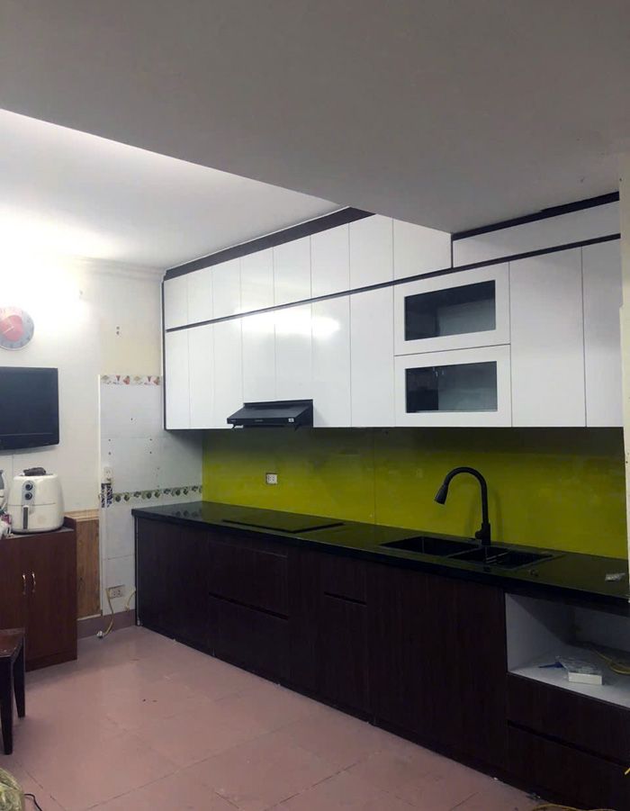 Xưởng thi công đóng tủ bếp gỗ công nghiệp uy tín, giá tại xưởng 1 Xưởng sản xuất tủ bếp gỗ công nghiệp Hà Nội