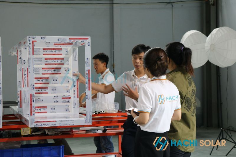 Quy trình đóng tủ bếp chuyên nghiệp tại xưởng 1 Xưởng thi công tủ bếp Hachi Solar